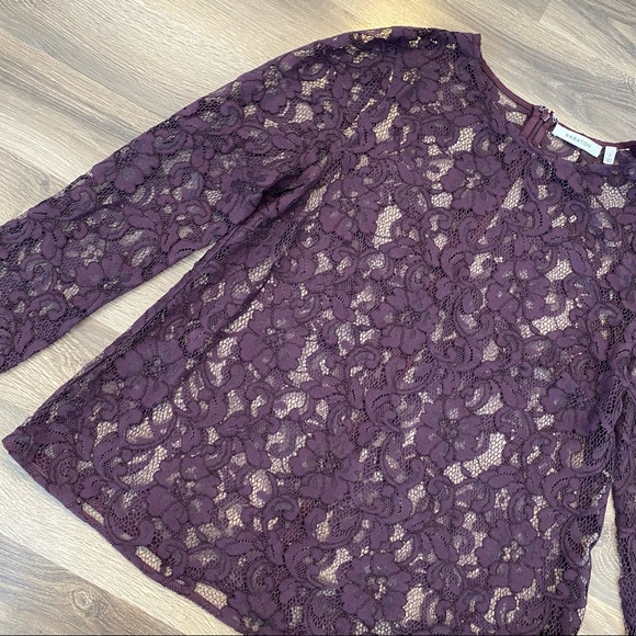 Aritzia Babaton Purple Lace Top - Picture 3 of 5